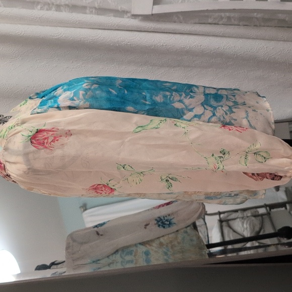 Anthropologie Enchanted Peasant Top. - Picture 9 of 14